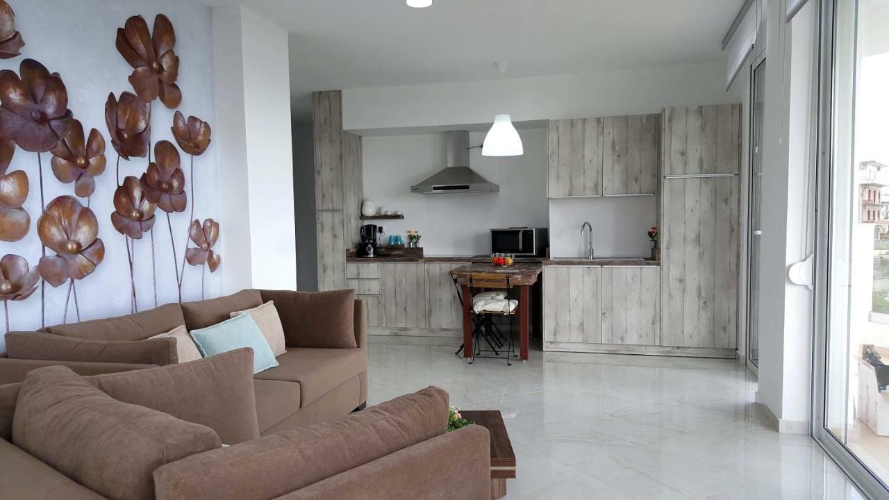 Cirasola Home Sarandë Esterno foto